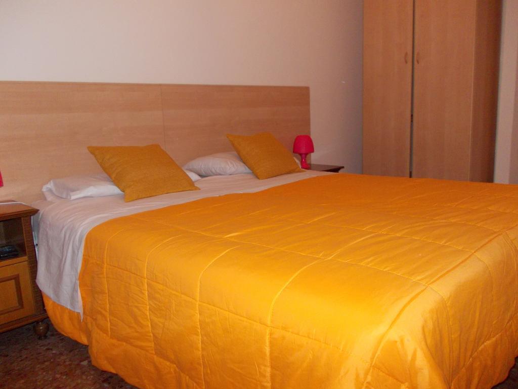 Travellers Lodge Bed & Rooms Treviso Zimmer foto