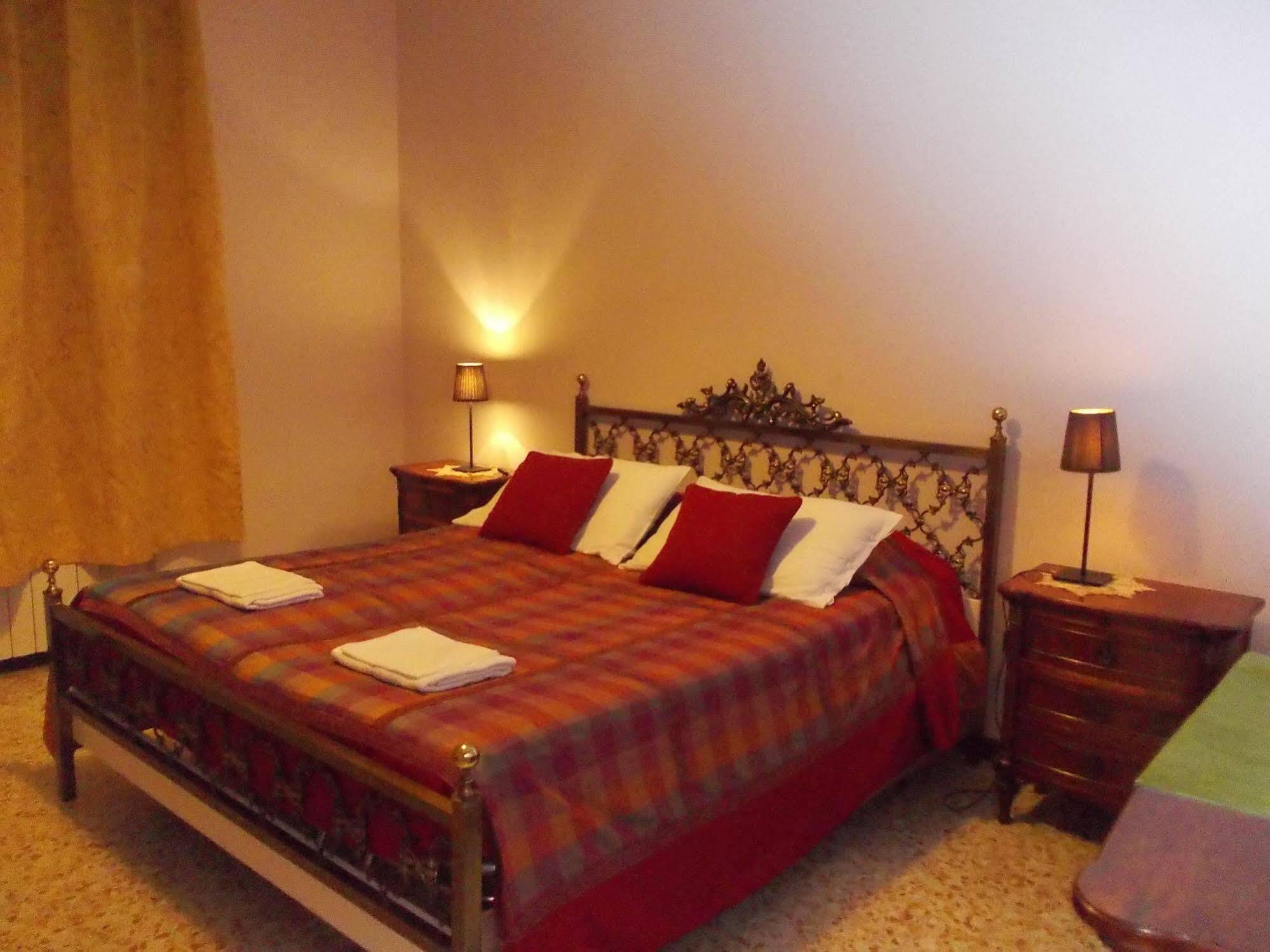 Travellers Lodge Bed & Rooms Treviso Exterior foto
